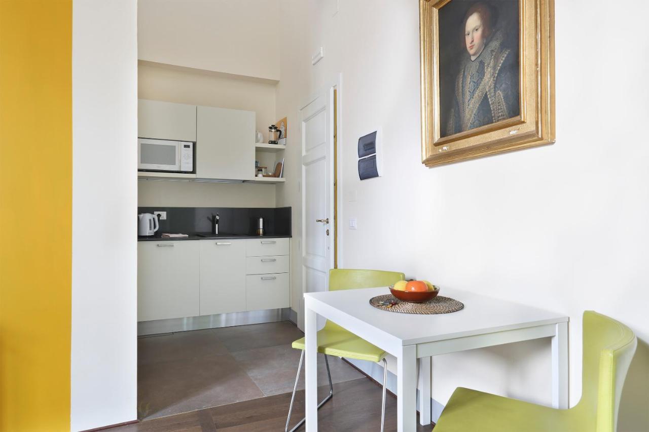 פירנצה Apt. Ocra - Pauline Suites, Palazzo Borghese מראה חיצוני תמונה