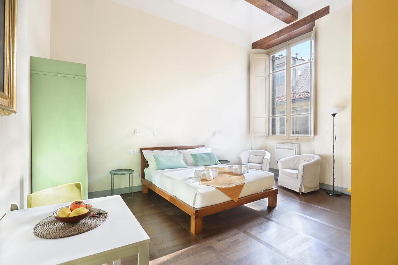פירנצה Apt. Ocra - Pauline Suites, Palazzo Borghese מראה חיצוני תמונה