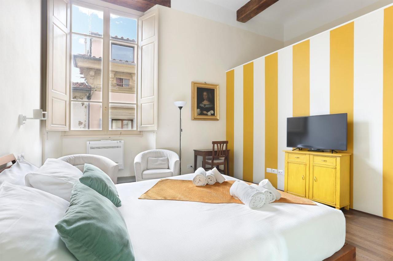 פירנצה Apt. Ocra - Pauline Suites, Palazzo Borghese מראה חיצוני תמונה